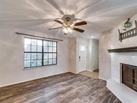 5005 Drew Court, Arlington, TX 76017