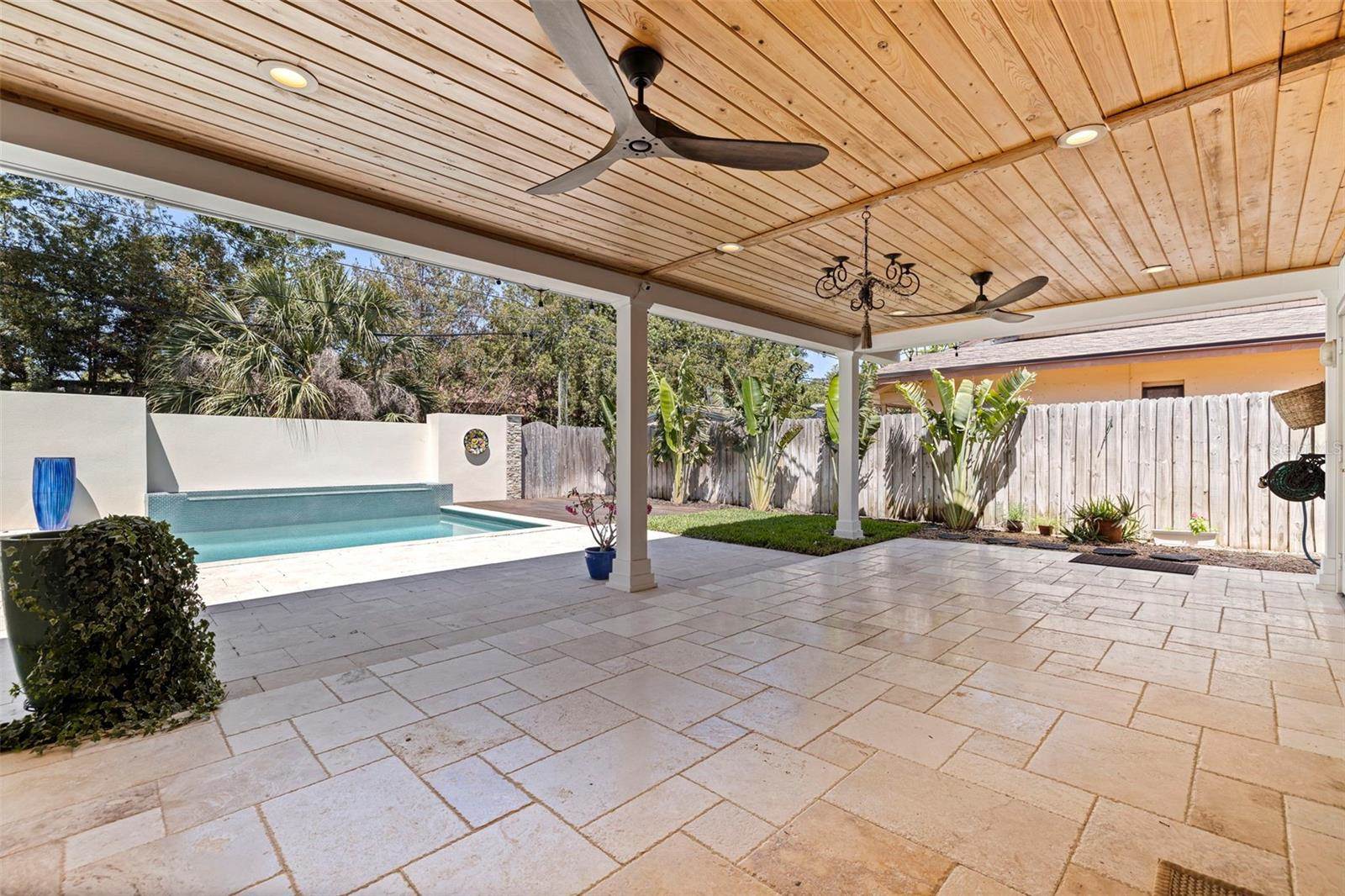 7235 Sunshine Drive S, St Petersburg, FL 33705