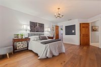 7235 Sunshine Drive S, St Petersburg, FL 33705