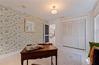 7235 Sunshine Drive S, St Petersburg, FL 33705