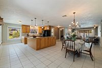 7235 Sunshine Drive S, St Petersburg, FL 33705