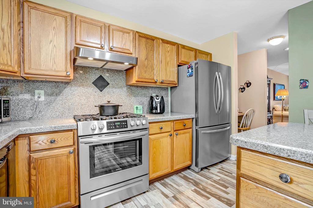 104 Coventry Pointe Lane, Pottstown, PA 19465