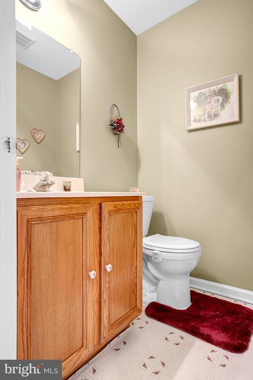 104 Coventry Pointe Lane, Pottstown, PA 19465