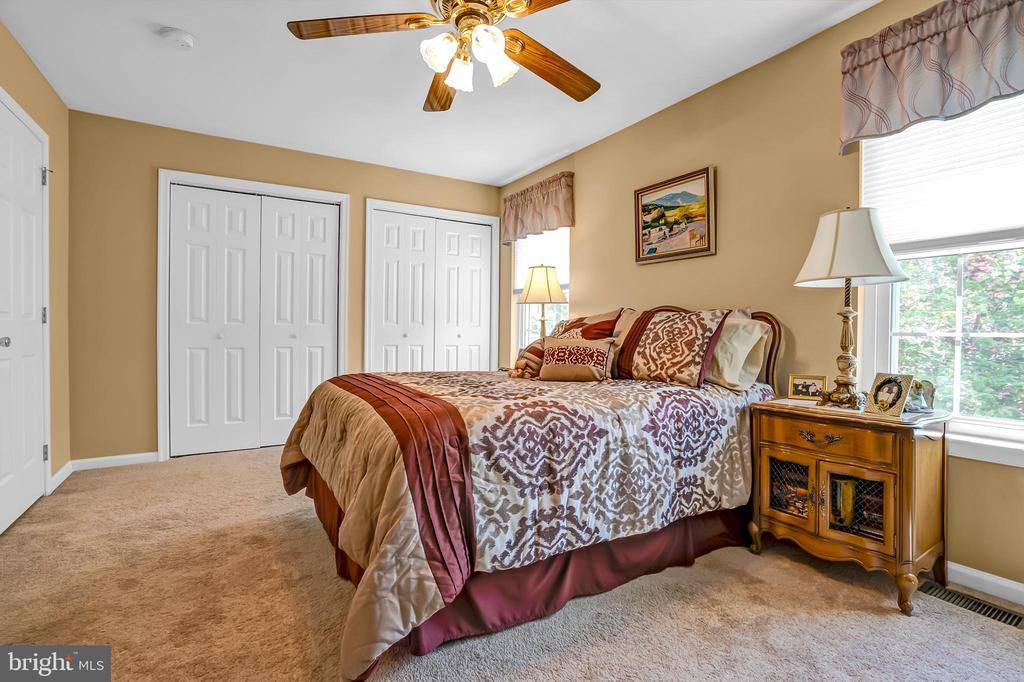 104 Coventry Pointe Lane, Pottstown, PA 19465