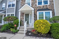 104 Coventry Pointe Lane, Pottstown, PA 19465