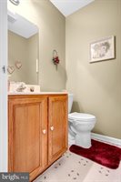 104 Coventry Pointe Lane, Pottstown, PA 19465