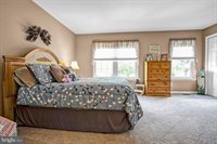 104 Coventry Pointe Lane, Pottstown, PA 19465