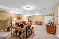 104 Coventry Pointe Lane, Pottstown, PA 19465