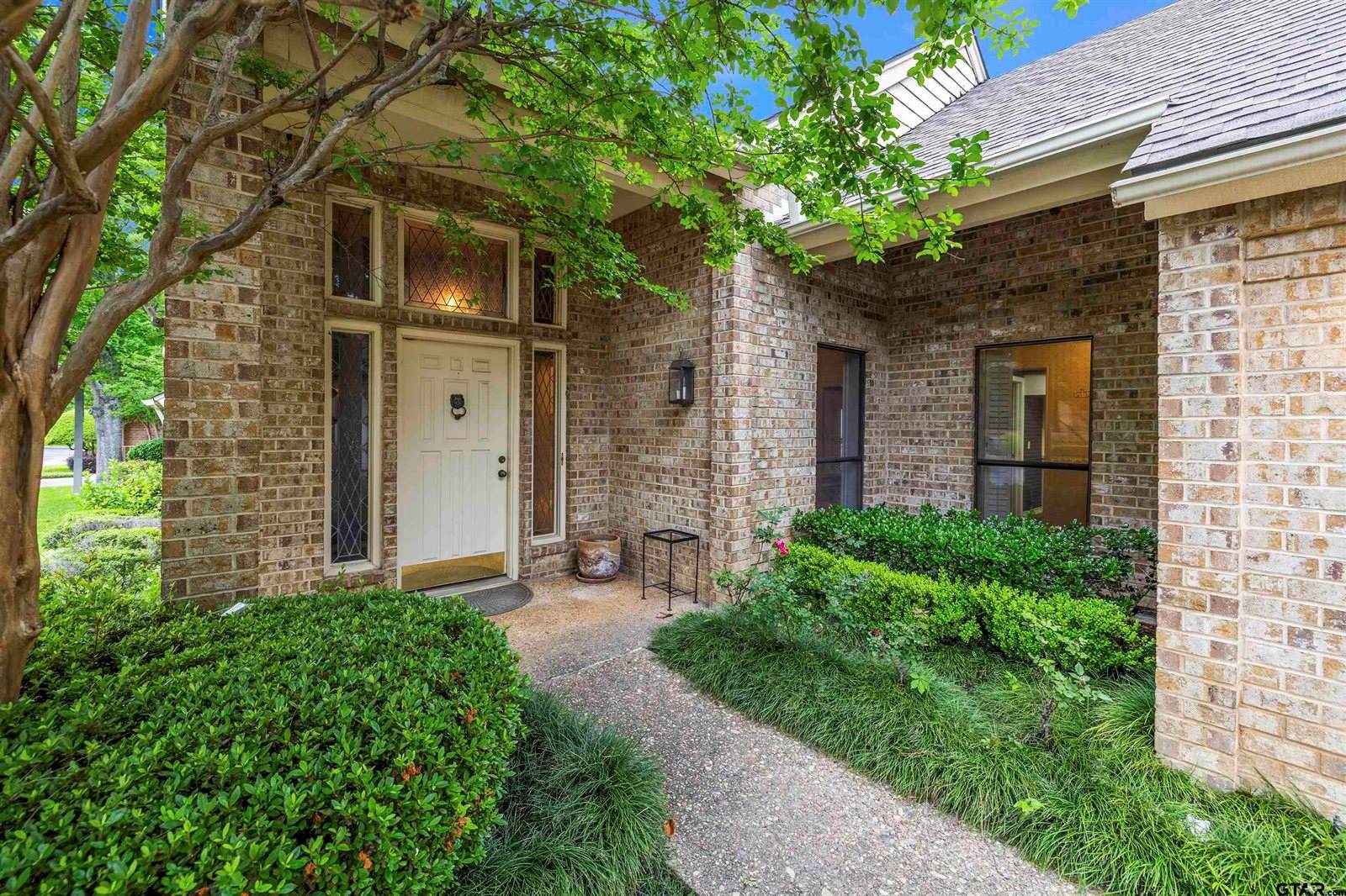 842 Ashford Ct, Tyler, TX 75703