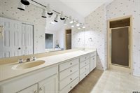 842 Ashford Ct, Tyler, TX 75703