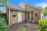 842 Ashford Ct, Tyler, TX 75703