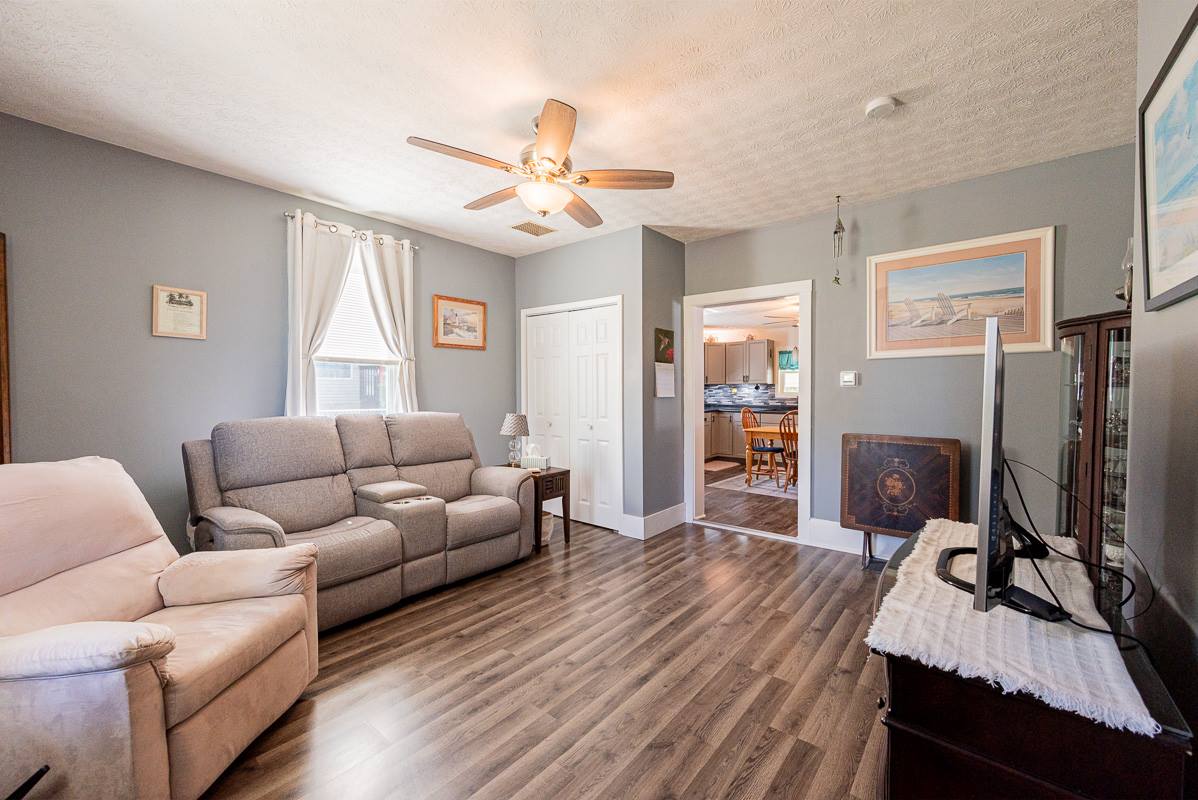 125 W High Street, Amanda, OH 43102