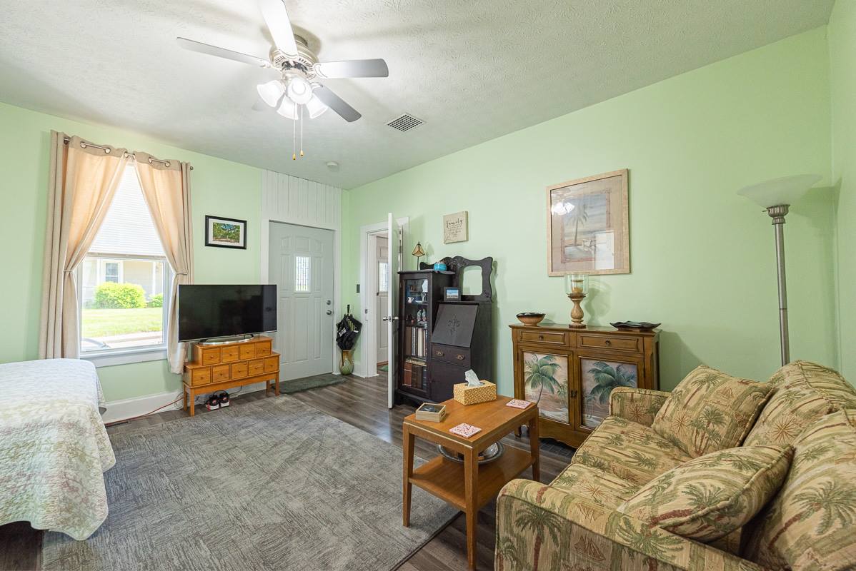 125 W High Street, Amanda, OH 43102