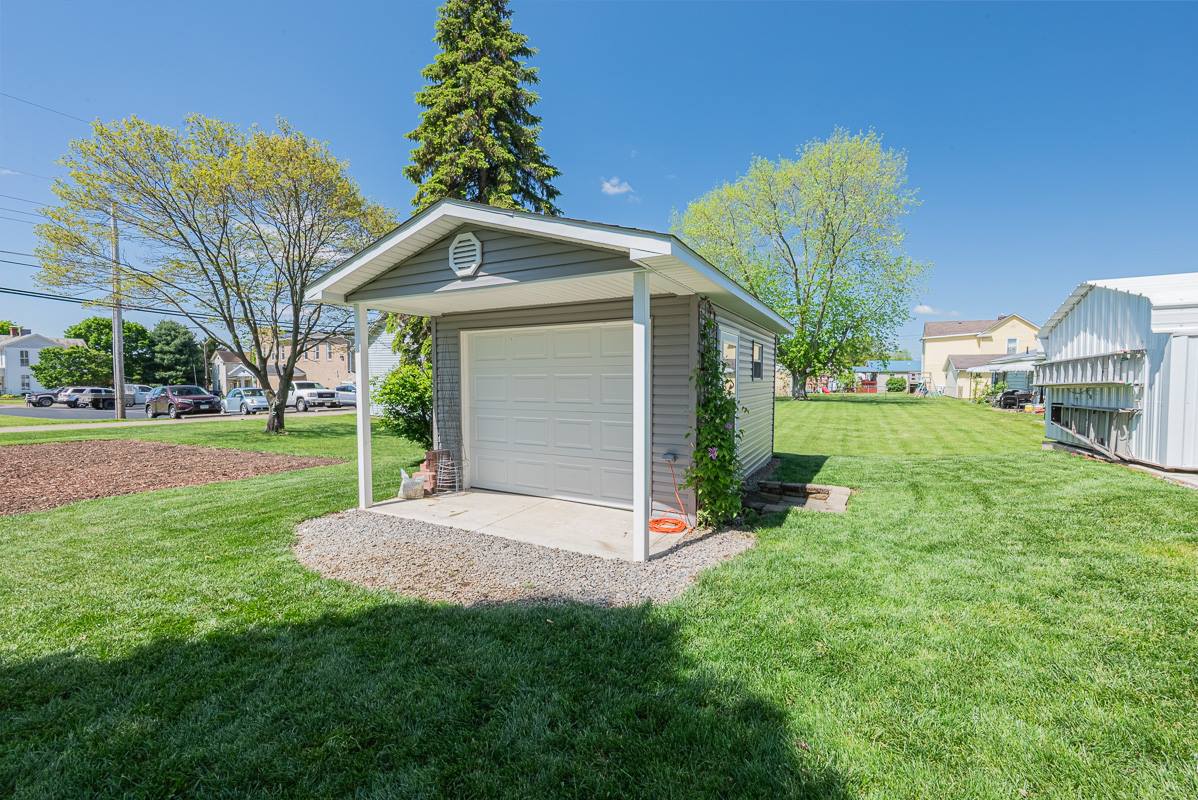 125 W High Street, Amanda, OH 43102