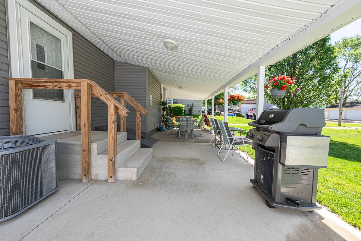 125 W High Street, Amanda, OH 43102