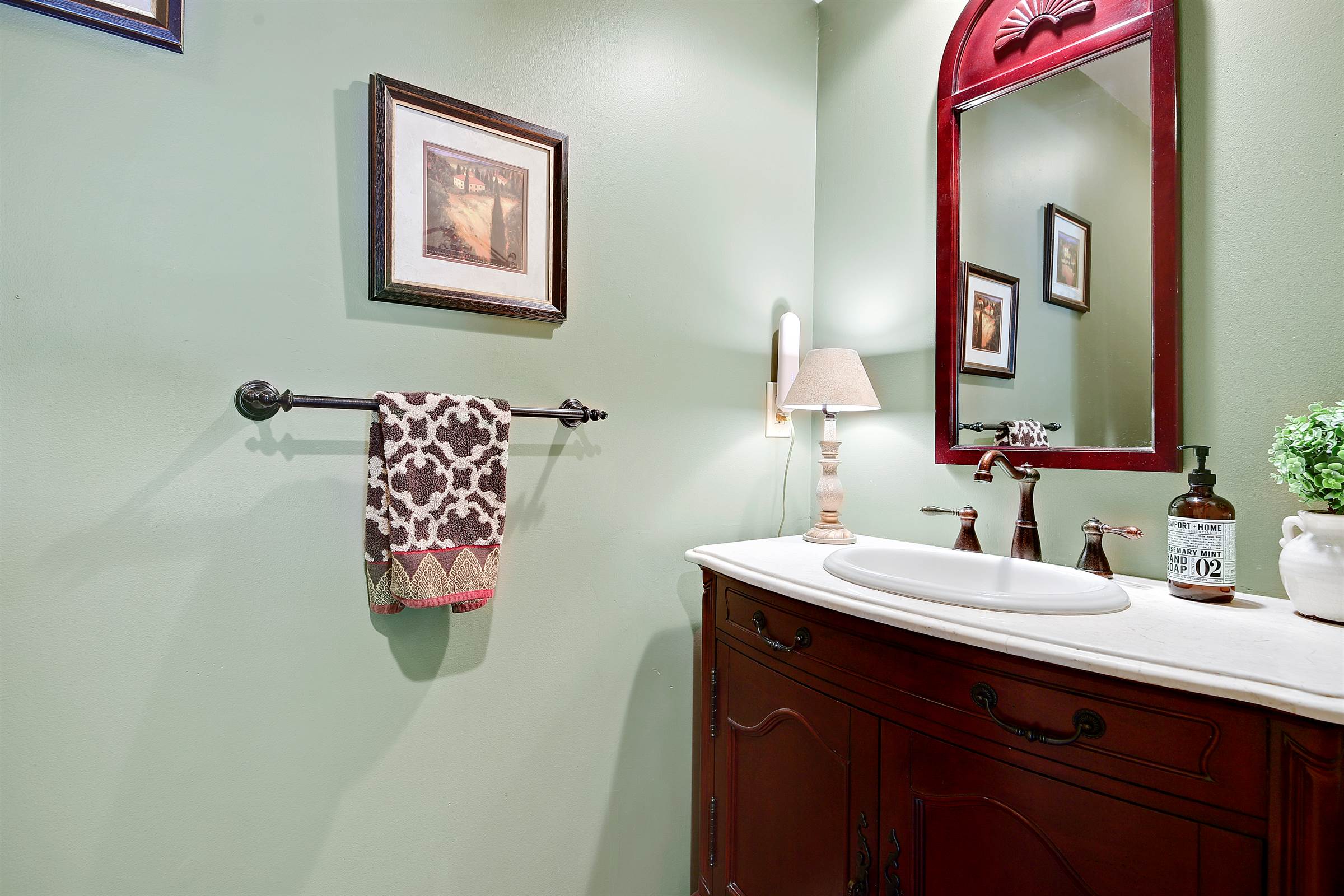 8036 W 116th Street, Overland Park, KS 66210