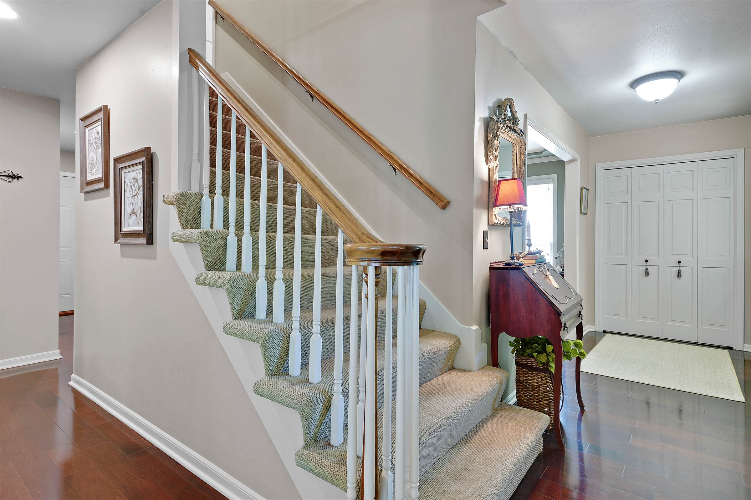 8036 W 116th Street, Overland Park, KS 66210