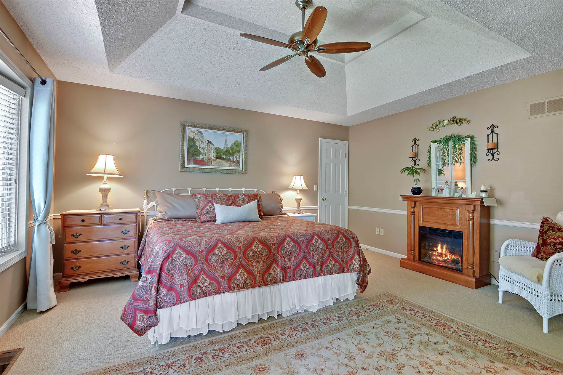 8036 W 116th Street, Overland Park, KS 66210