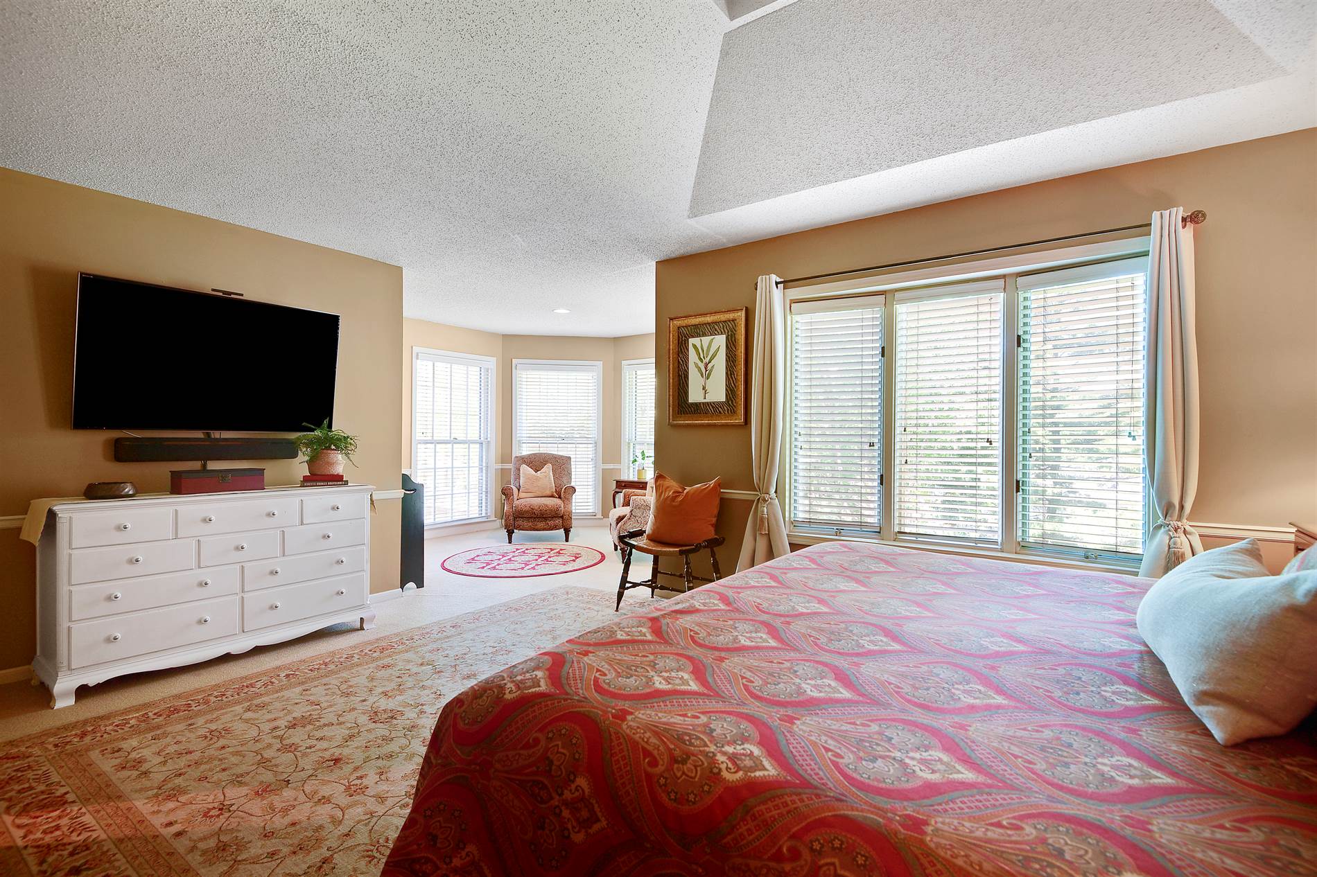 8036 W 116th Street, Overland Park, KS 66210