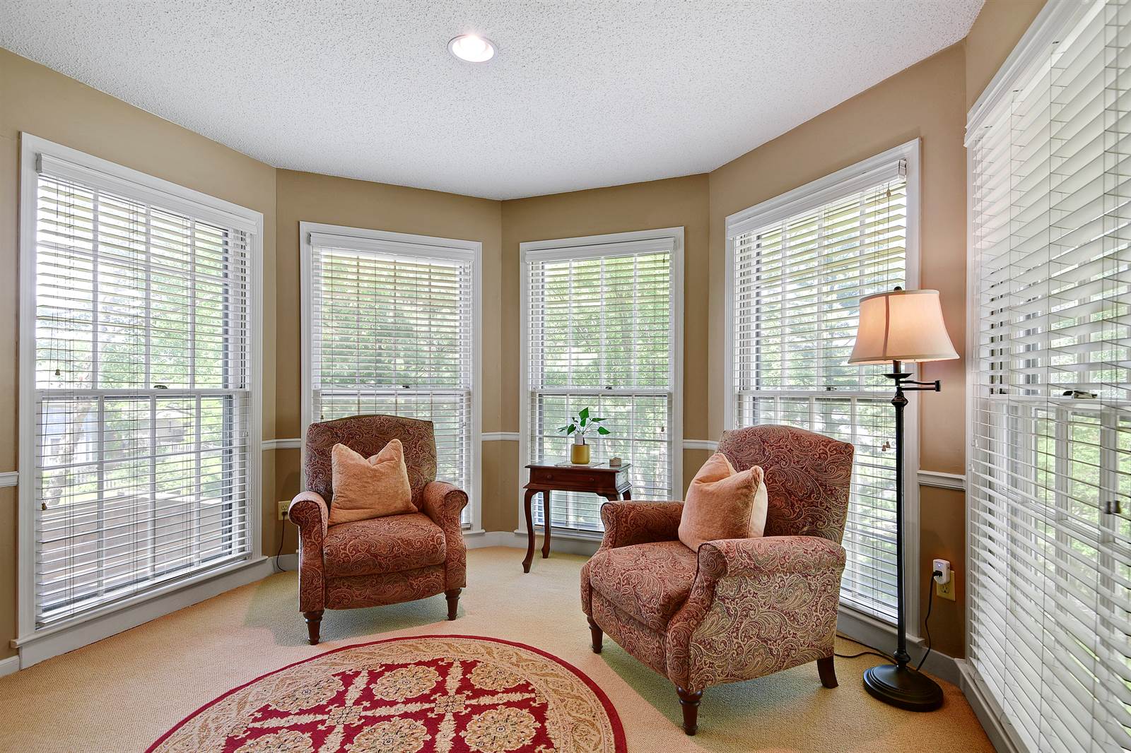 8036 W 116th Street, Overland Park, KS 66210