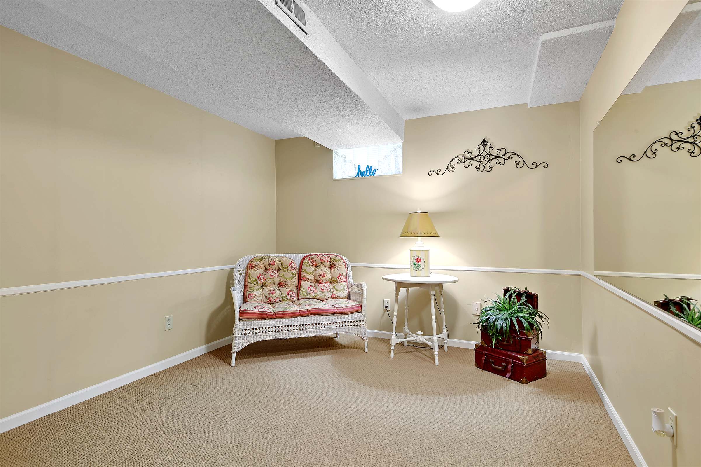 8036 W 116th Street, Overland Park, KS 66210