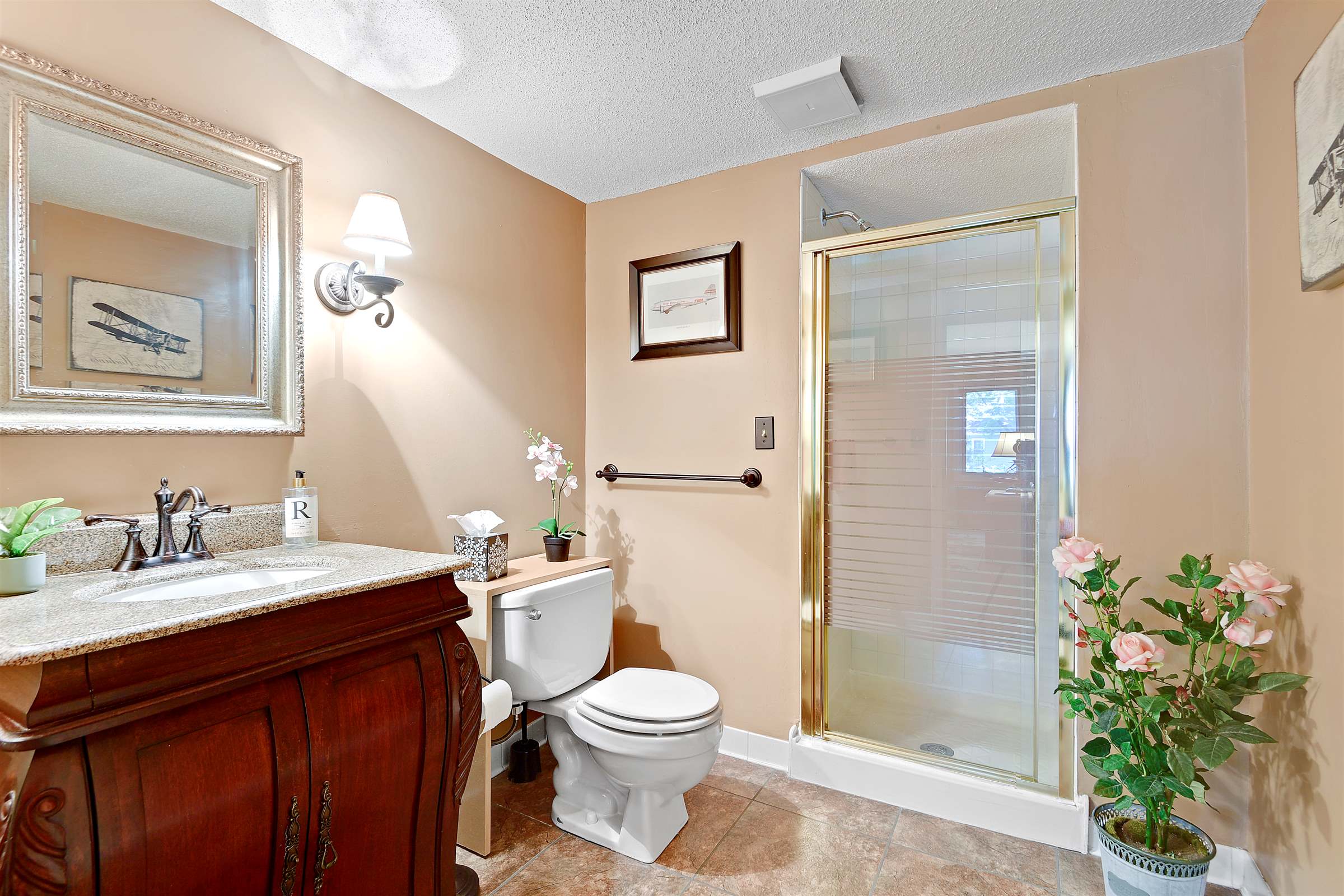 8036 W 116th Street, Overland Park, KS 66210