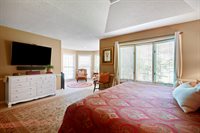 8036 W 116th Street, Overland Park, KS 66210