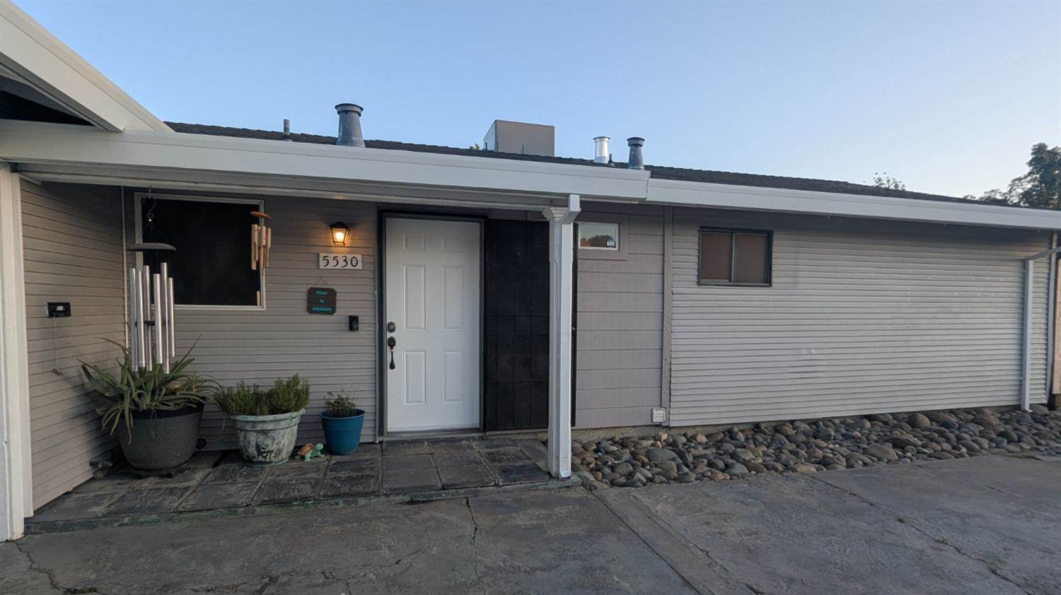 5530 Forestwood Drive, Sacramento, CA 95842