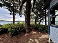8627 Fernwood Street NE, Olympia, WA 98516