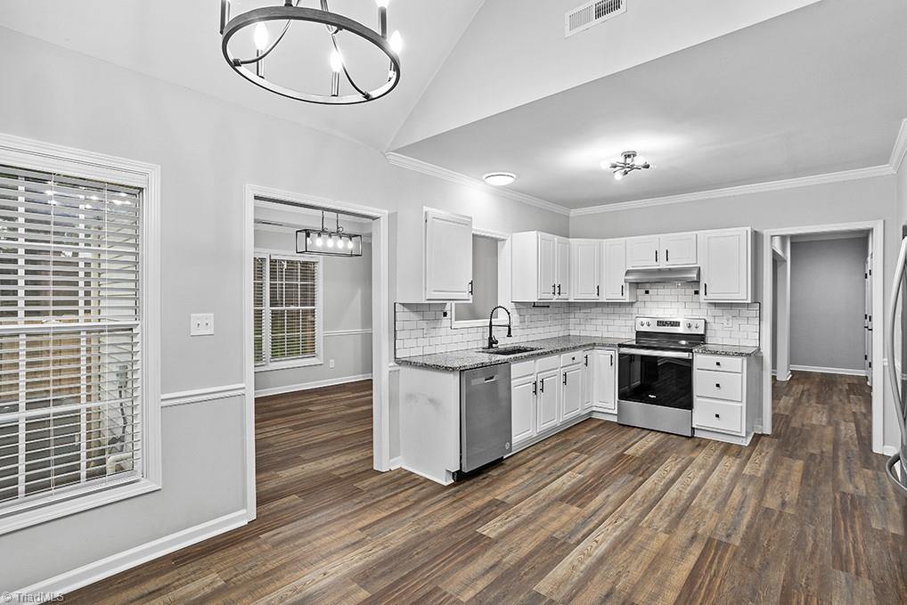 4645 Bottoms Rock Lane, Pfafftown, NC 27040