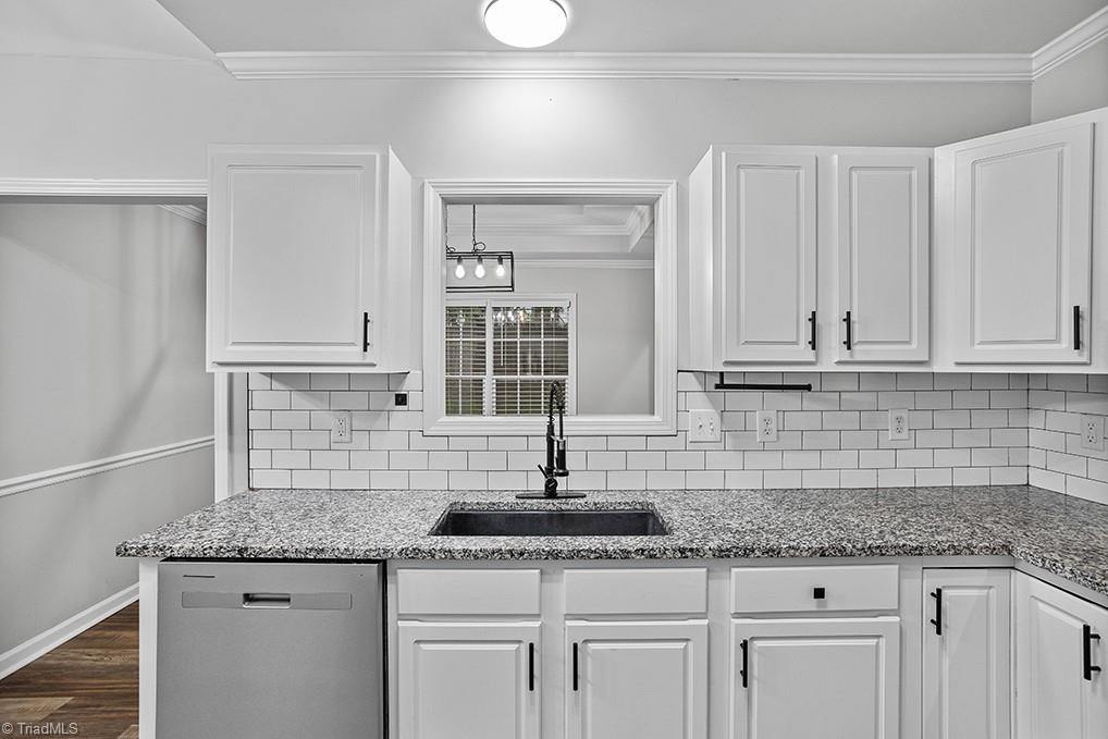 4645 Bottoms Rock Lane, Pfafftown, NC 27040