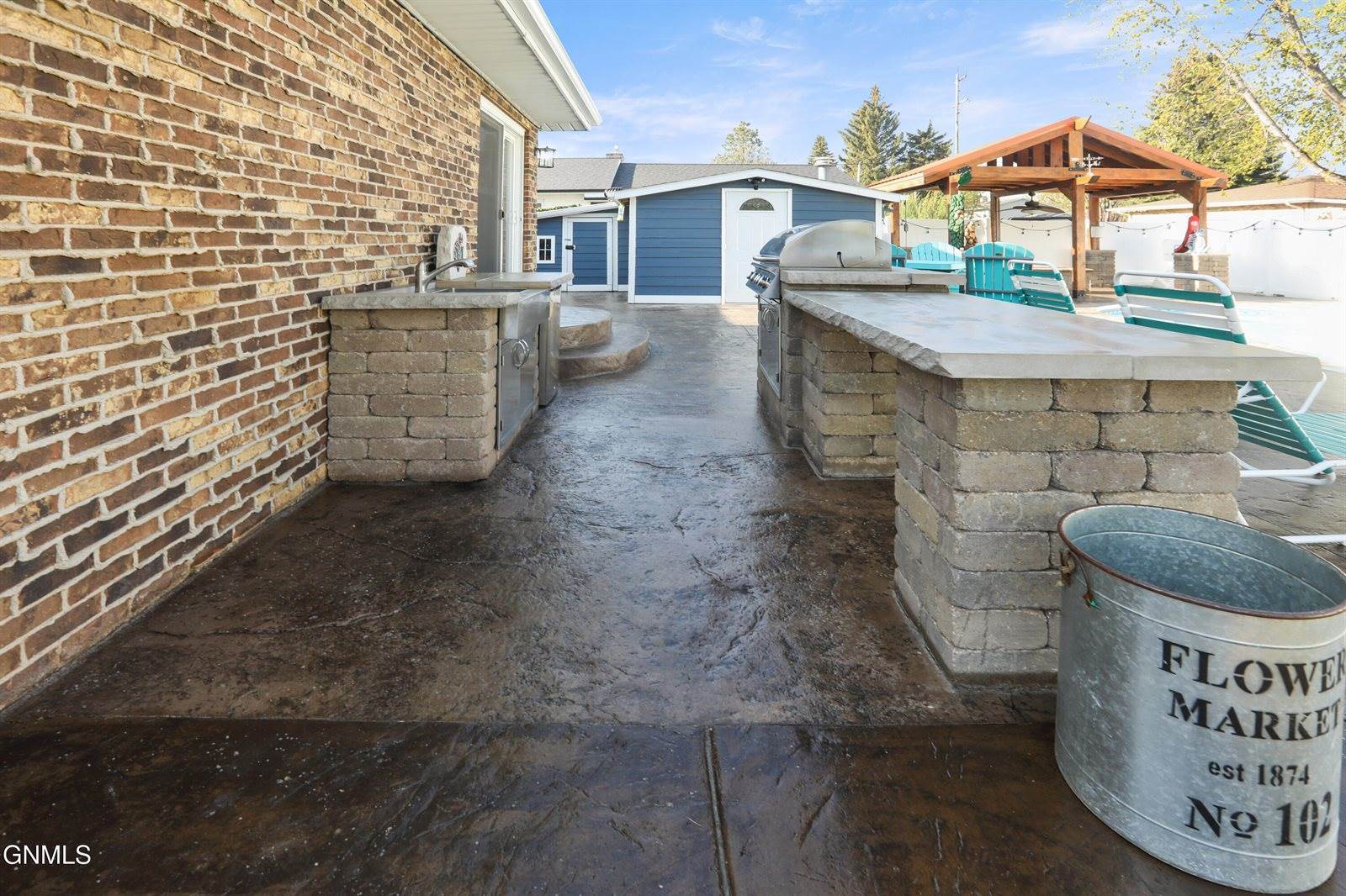 1805 University Avenue, Williston, ND 58801