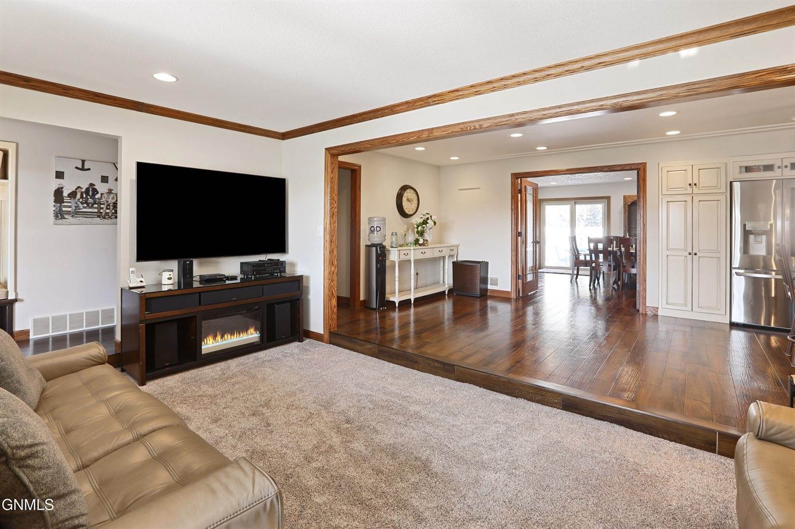 1805 University Avenue, Williston, ND 58801