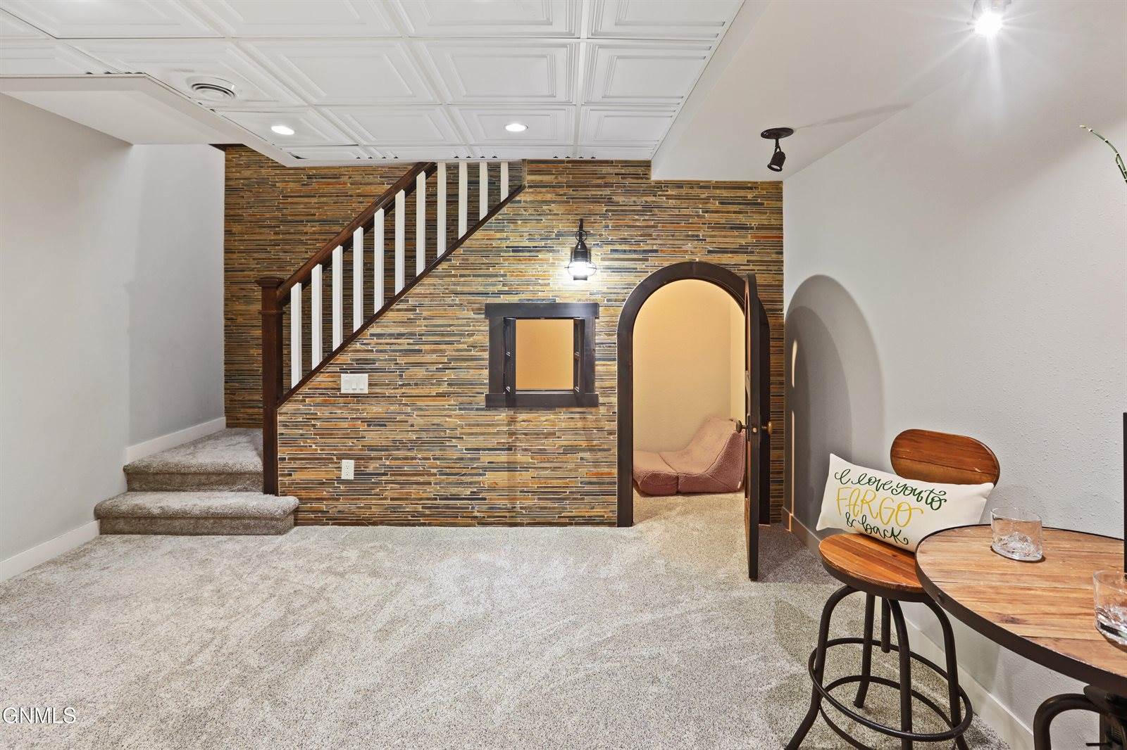 1805 University Avenue, Williston, ND 58801