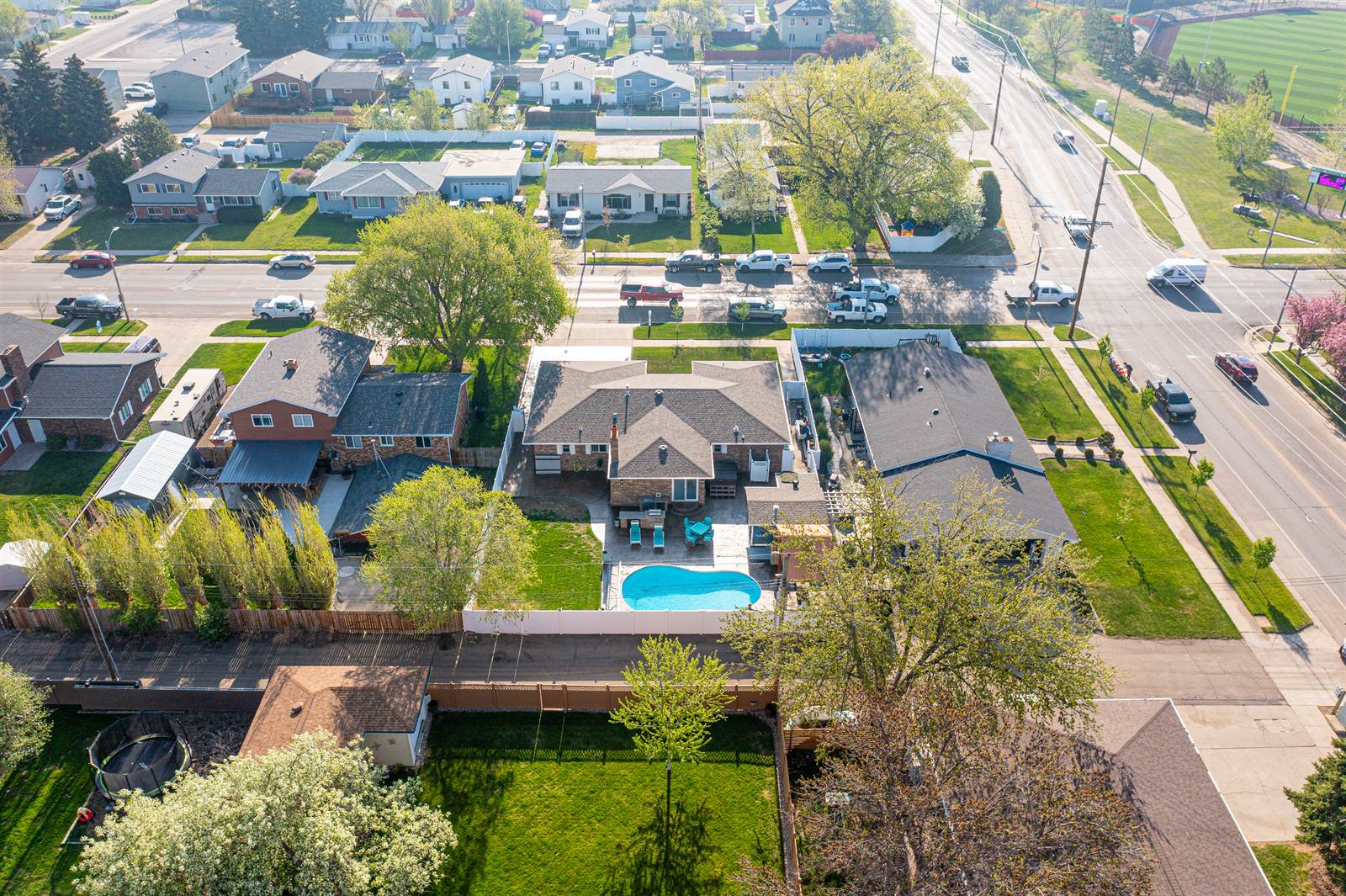 1805 University Avenue, Williston, ND 58801