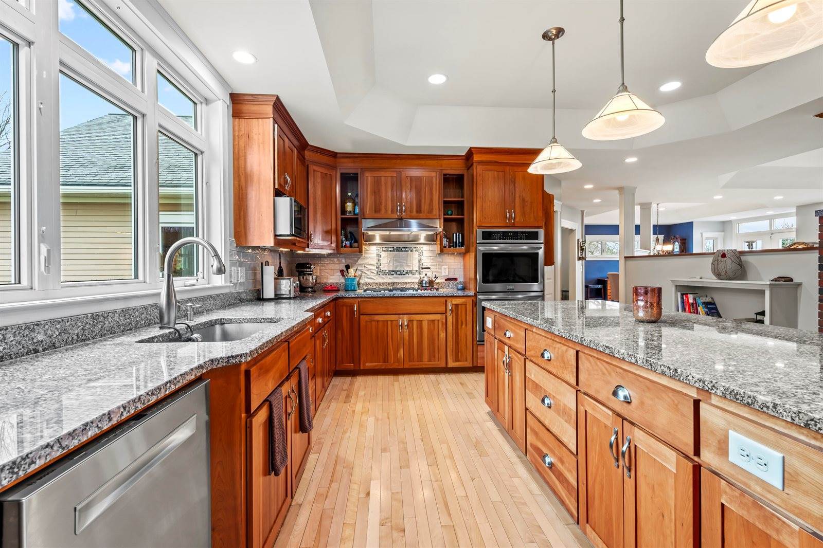 431 Mann Hill Road, Holden, ME 04429