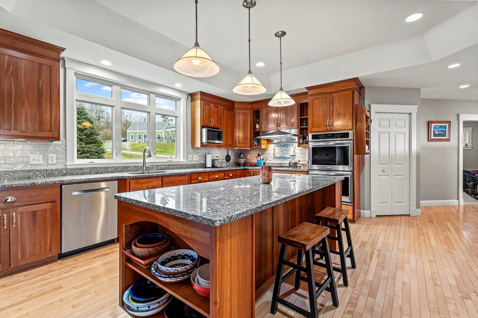 431 Mann Hill Road, Holden, ME 04429