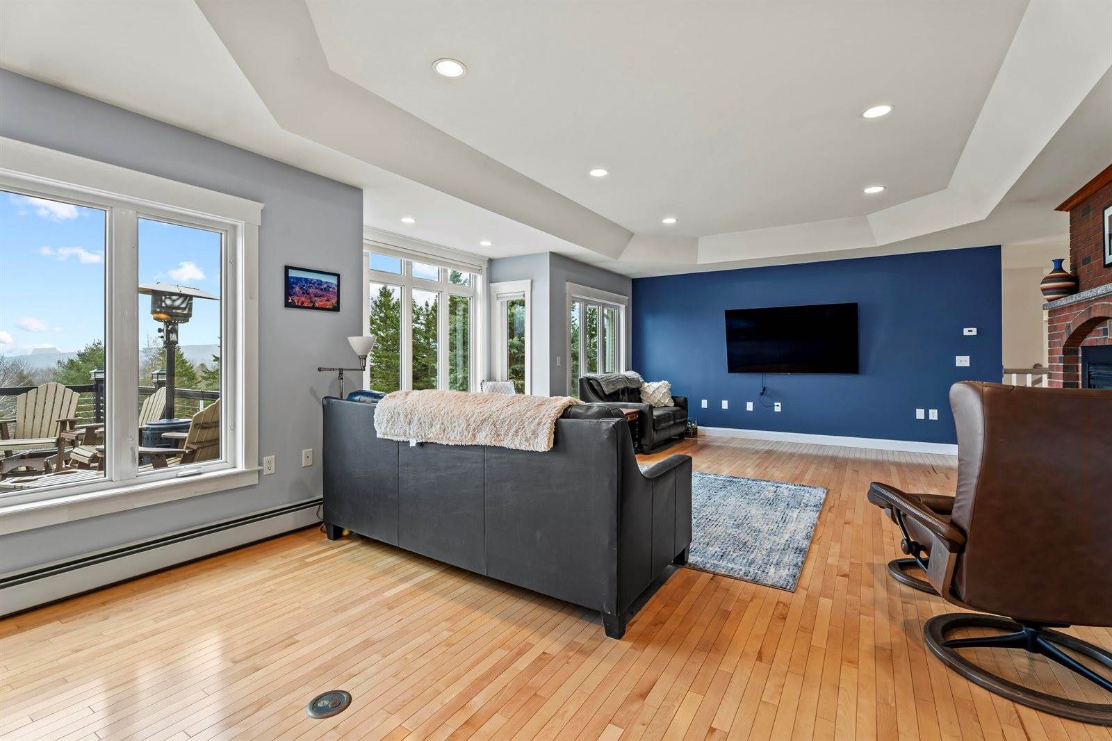 431 Mann Hill Road, Holden, ME 04429