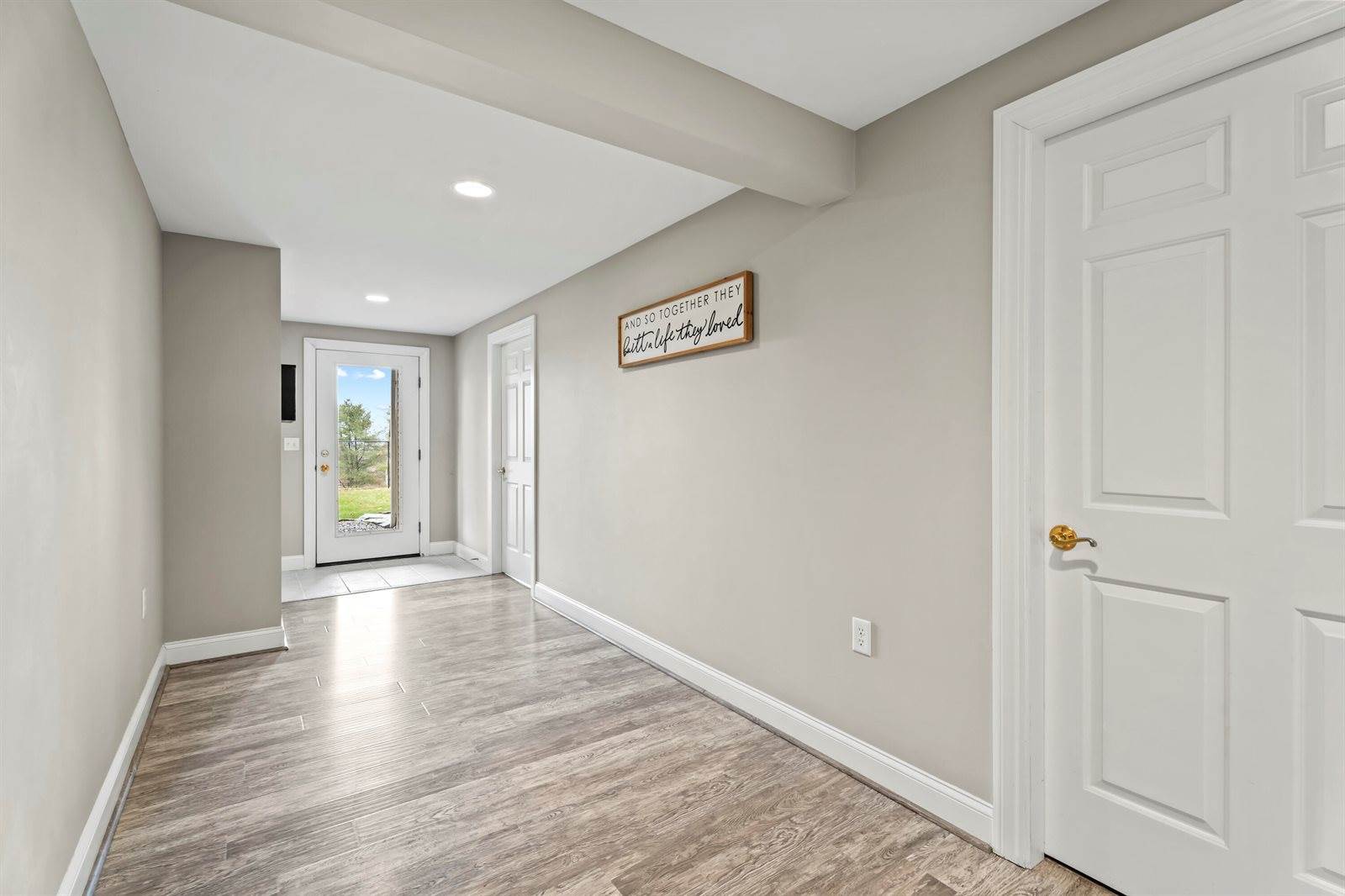 431 Mann Hill Road, Holden, ME 04429