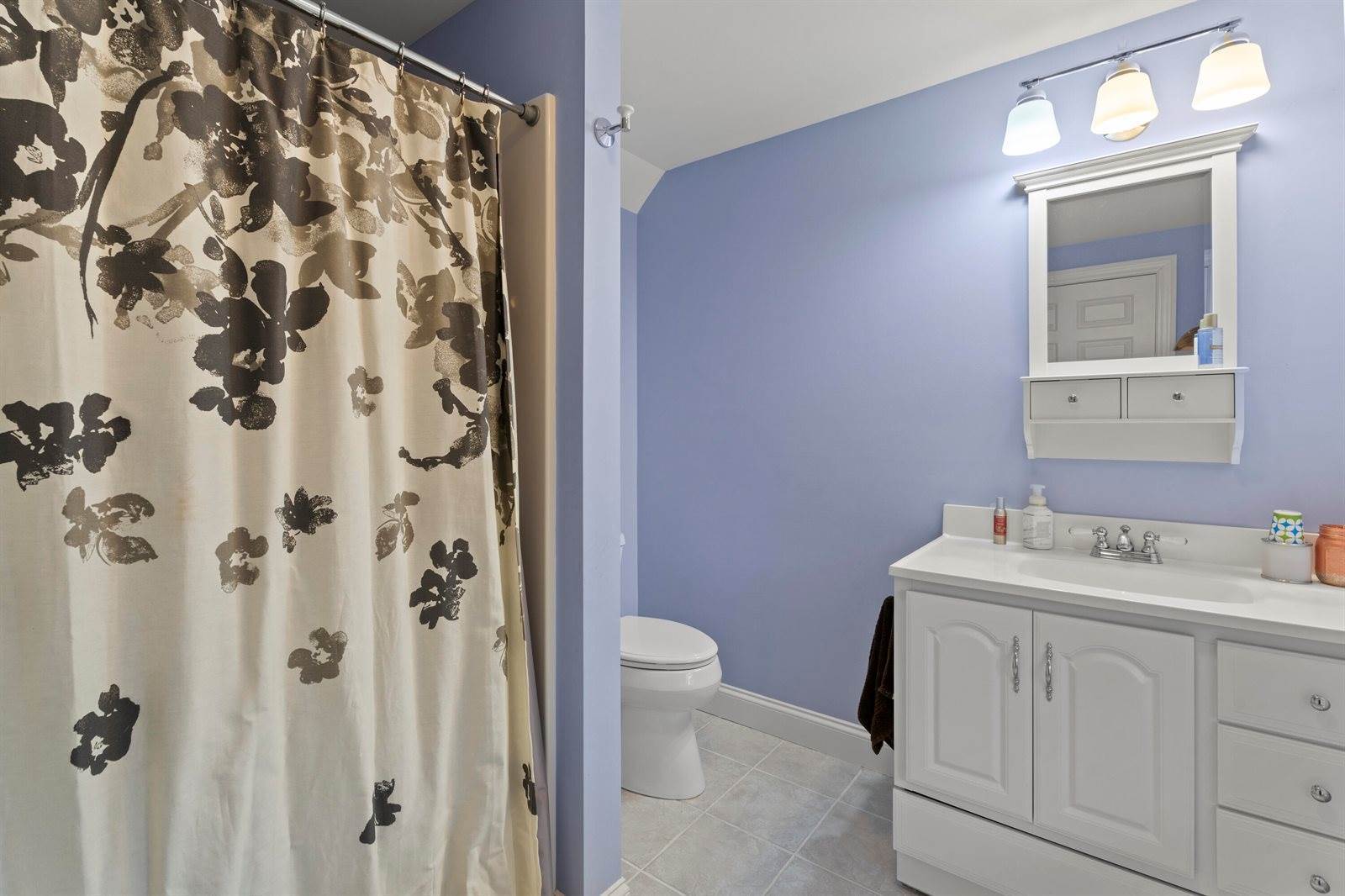 431 Mann Hill Road, Holden, ME 04429