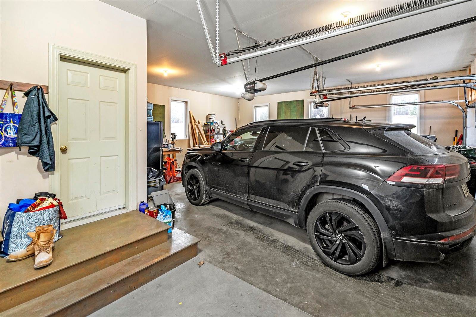 431 Mann Hill Road, Holden, ME 04429