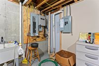 431 Mann Hill Road, Holden, ME 04429