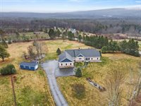 431 Mann Hill Road, Holden, ME 04429