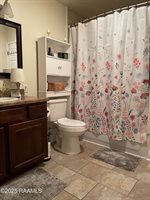 100 Winchester Drive, Lafayette, LA 70506