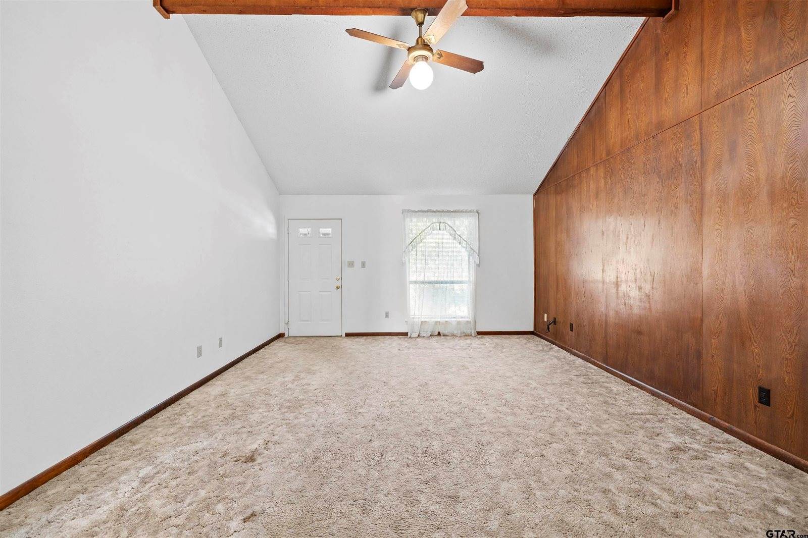 500-506 Pine Burr Ln, Kilgore, TX 75662