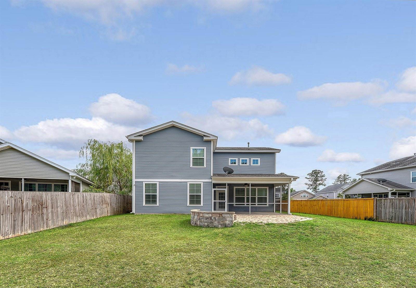 212 Palmetto Walk Drive, Summerville, SC 29486