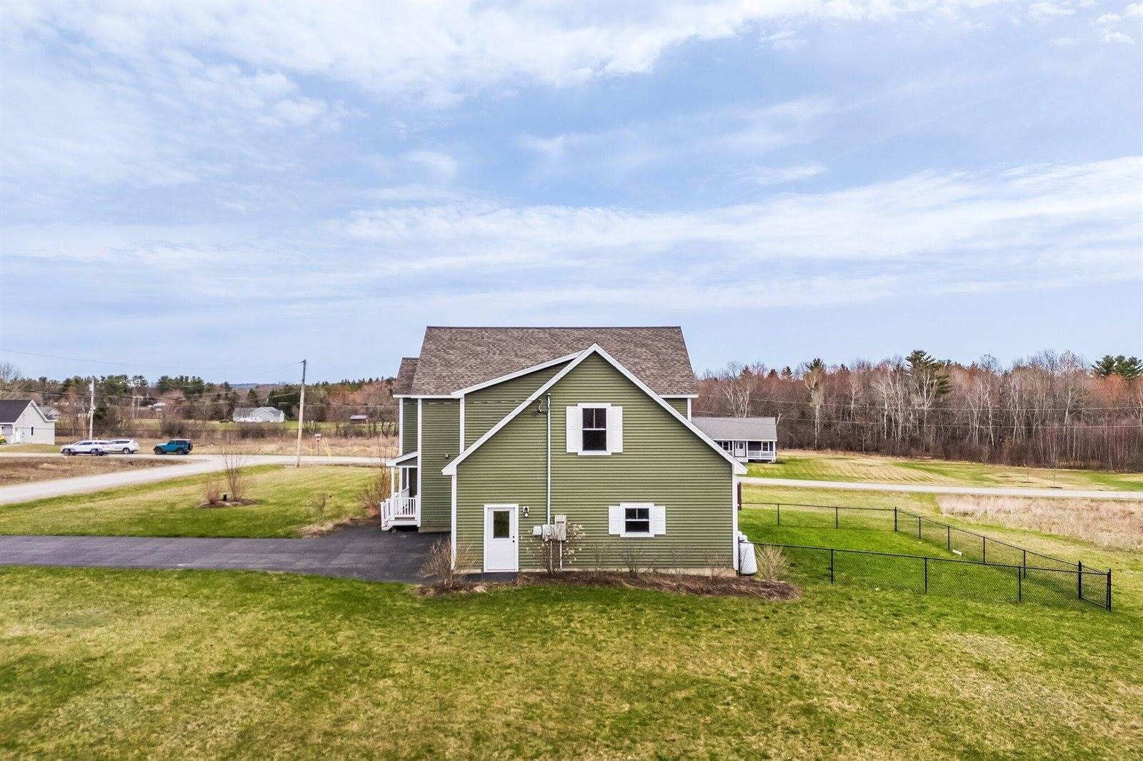 111 Amberside Drive, Hermon, ME 04401
