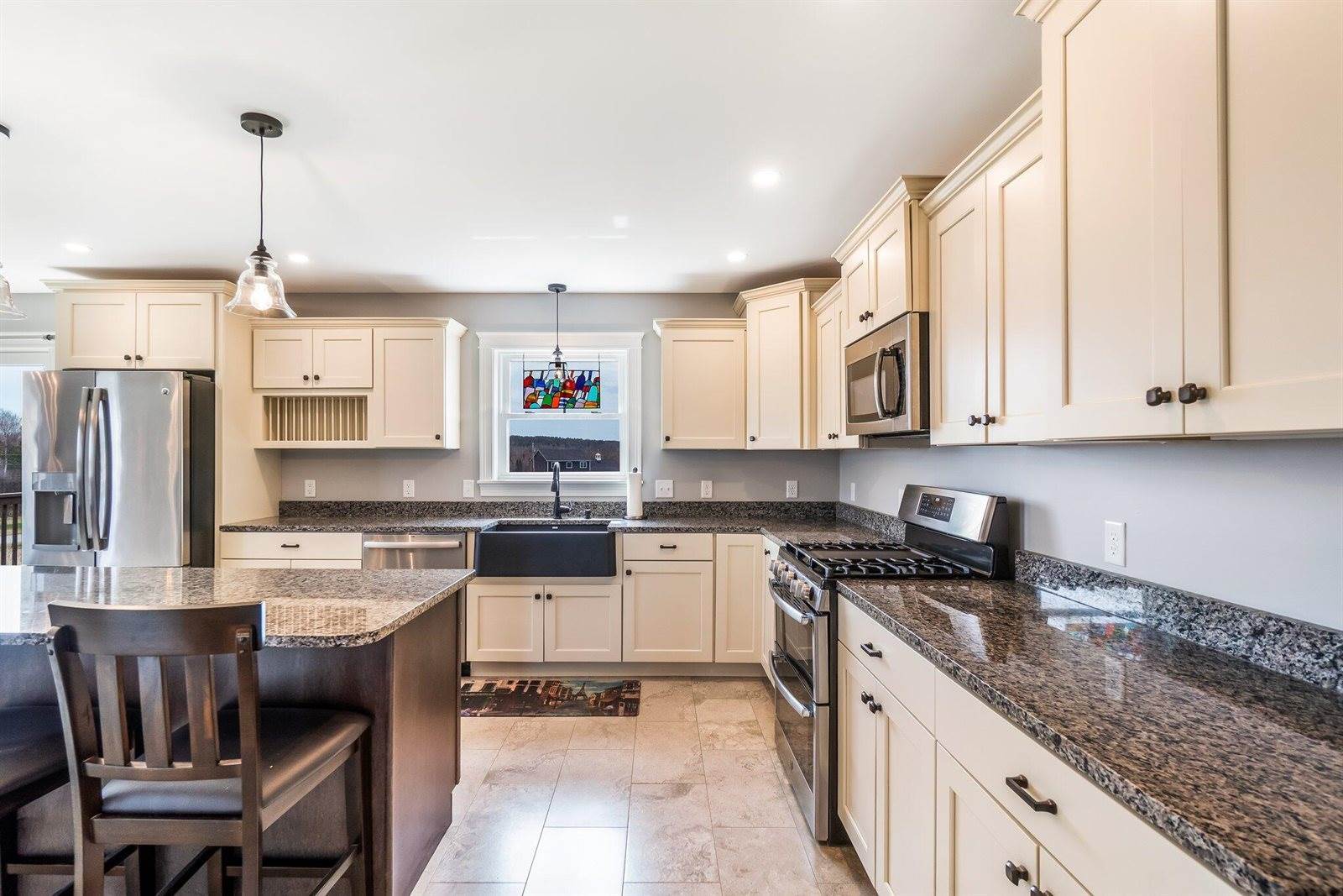 111 Amberside Drive, Hermon, ME 04401