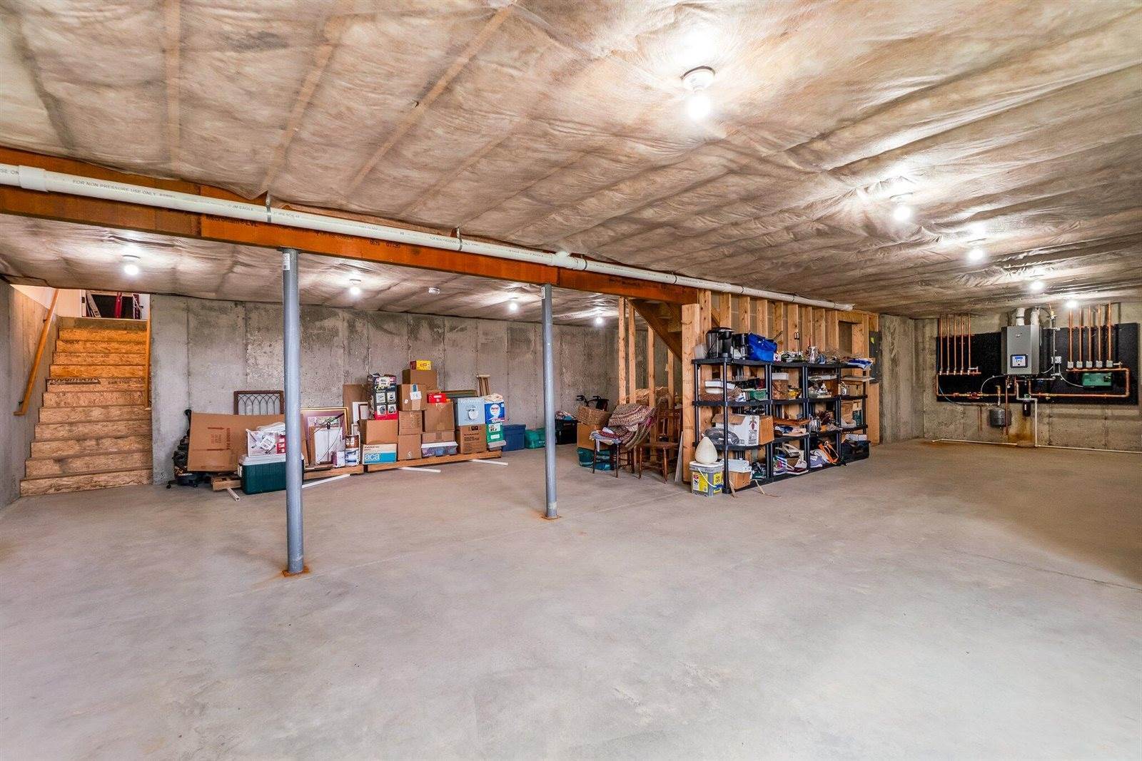 111 Amberside Drive, Hermon, ME 04401