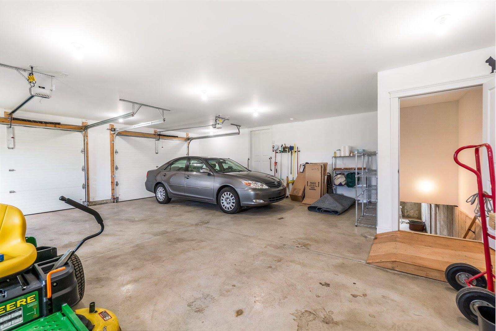 111 Amberside Drive, Hermon, ME 04401